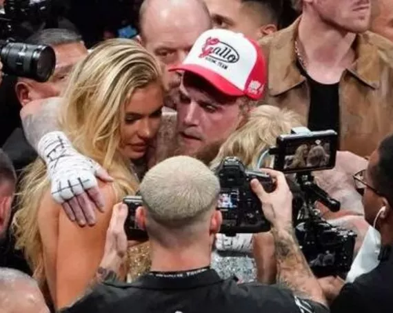 Jake-Paul-Vs-Anthony-Joshua-Netflix