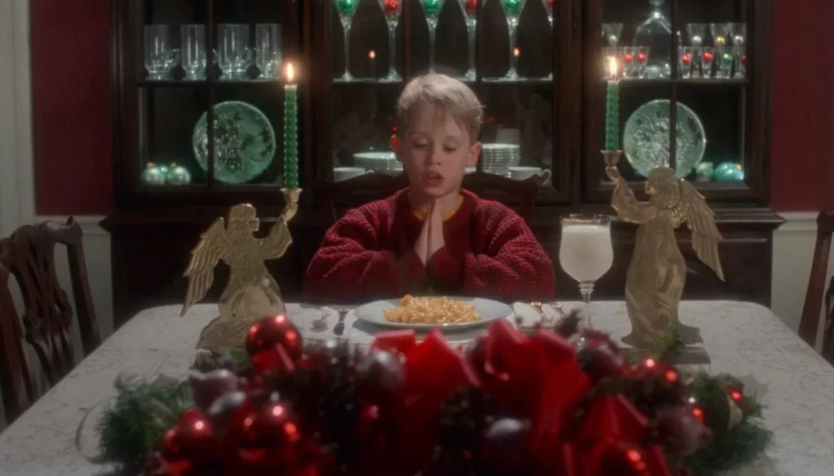 What happened to the Home Alone cast 35 years later, and where are the iconic actors now