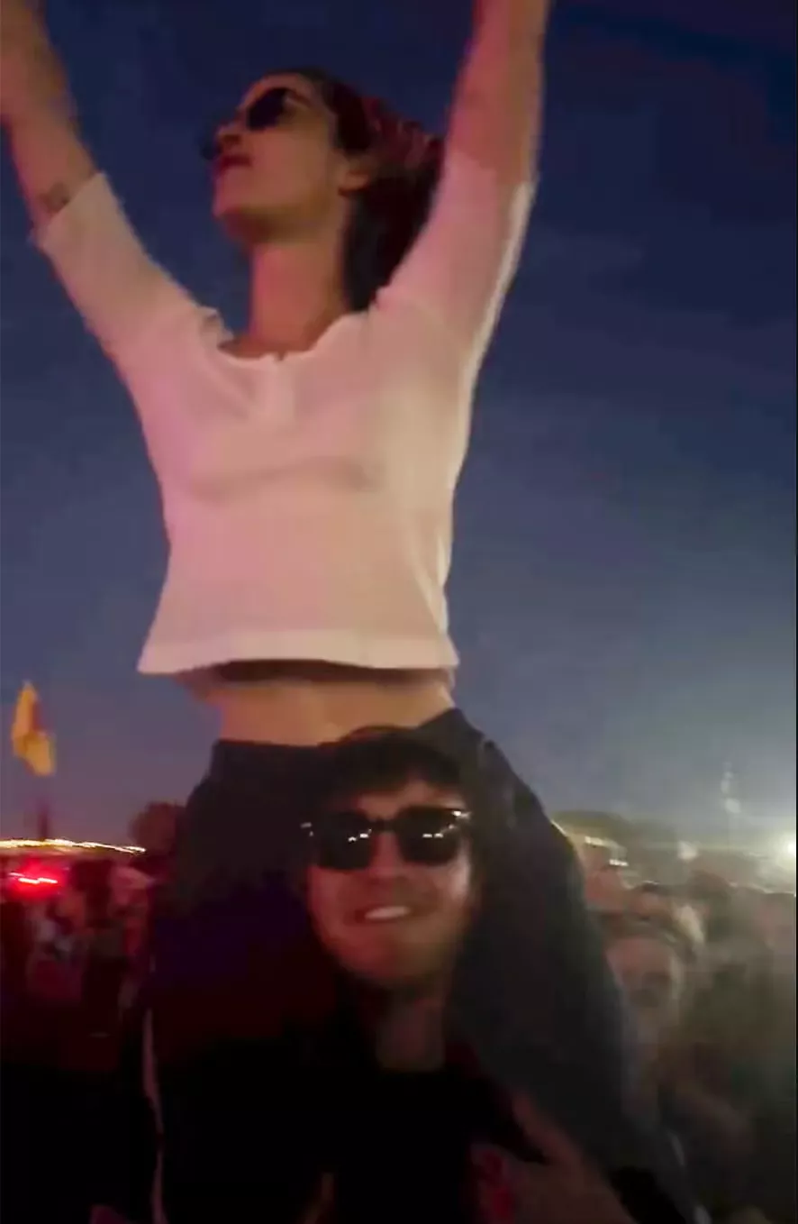 Gracie Abrams with boyfriend