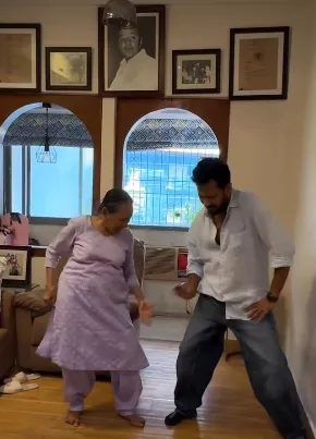 Rupali Ganguli mother and brother