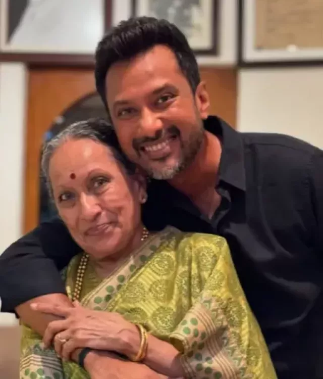 Rupali Ganguly mother and brother