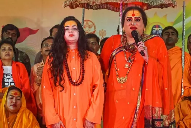 Shri Yamai Mamta Nandgiri, Mamta Kulkarni