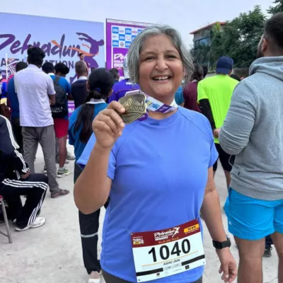 Fitness influencer, Ashu Jain's viral reel,' My Baghbaan Story' left netizens inspired