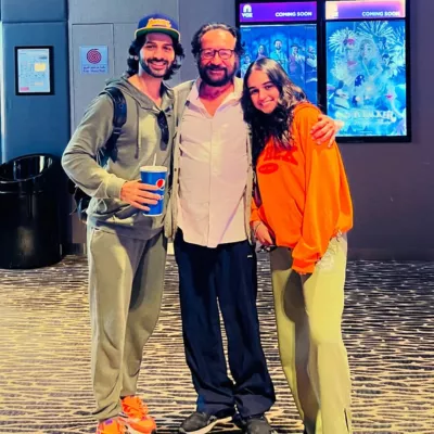 Shekhar Kapur and Suchitra Krishnamoorthi's daughter, Kaveri Kapur is also a professional singer