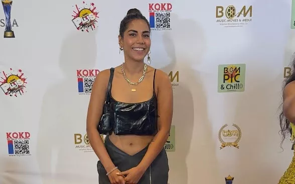 Sanya Sagar, Prateik Babbar