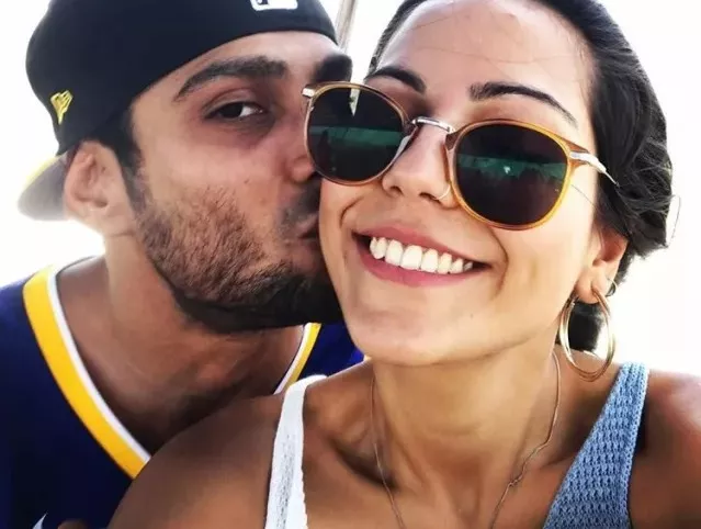 Sanya Sagar, Prateik Babbar