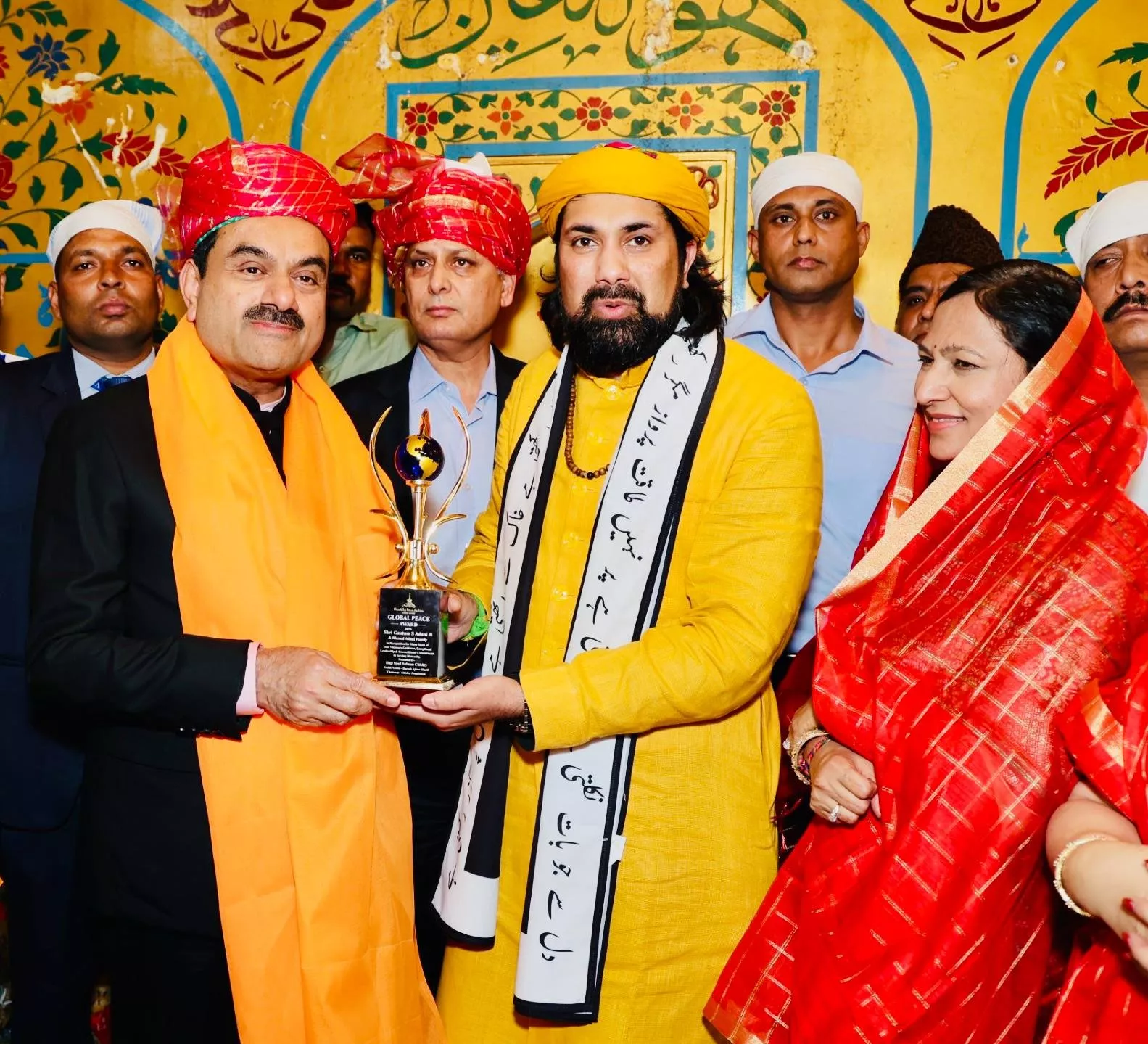 Gautam Adani, Priti Adani, Ajmer Sharif Dargah