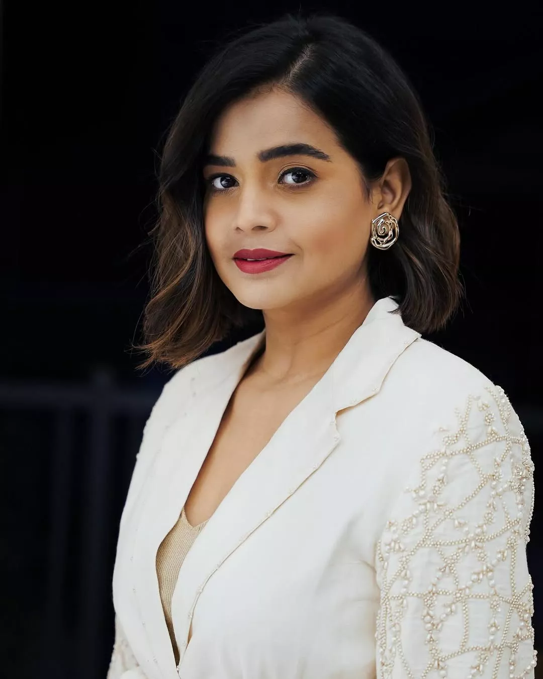 Suhani Shah left school after first grade and became a professional mentalist at the age of seven