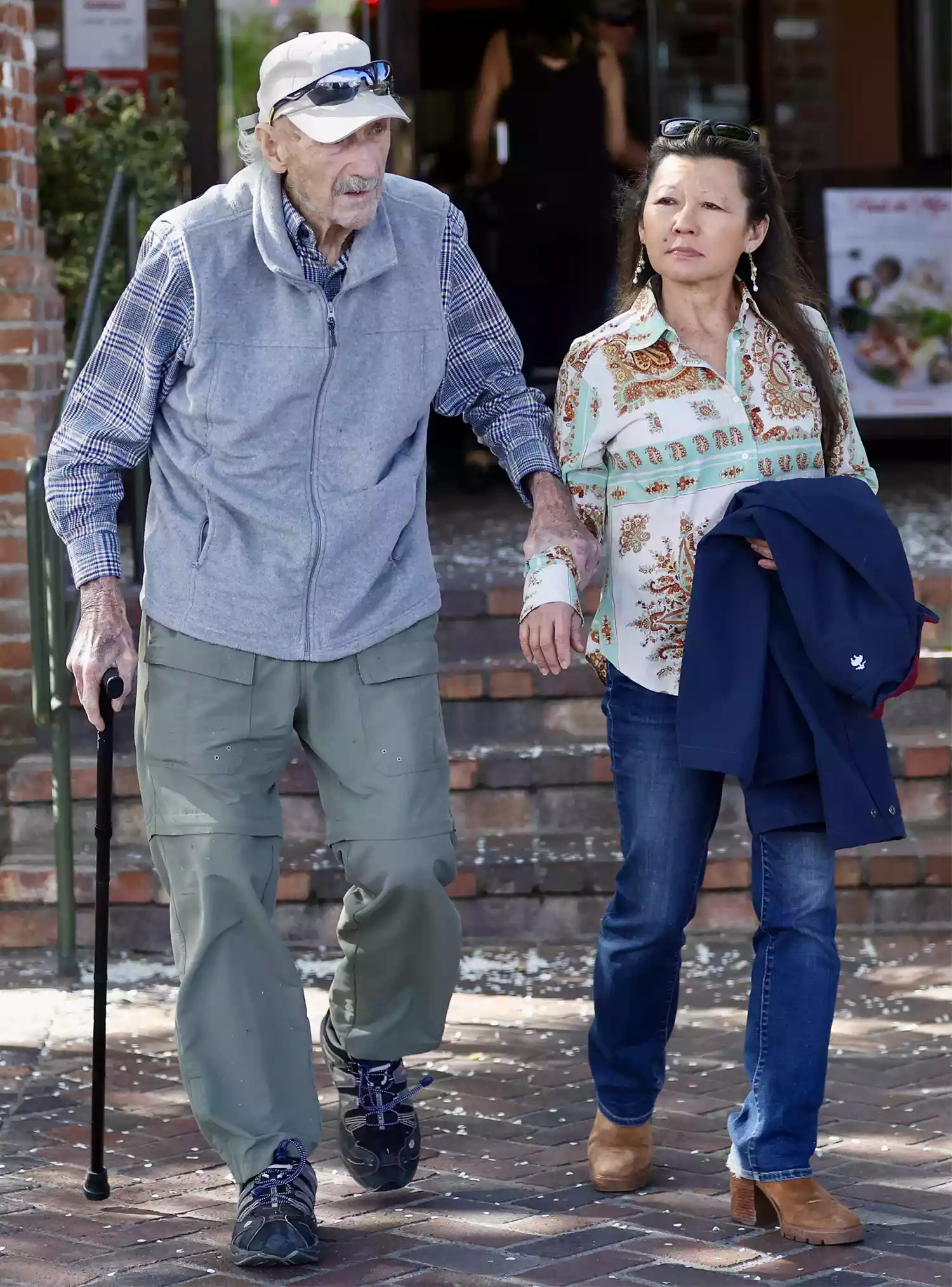 Gene-Hackman-Found-Dead-At-Santa-Fe-With-Wife-Dog