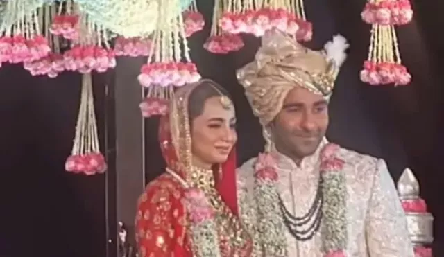 Aadar Jain, Alekha Advani