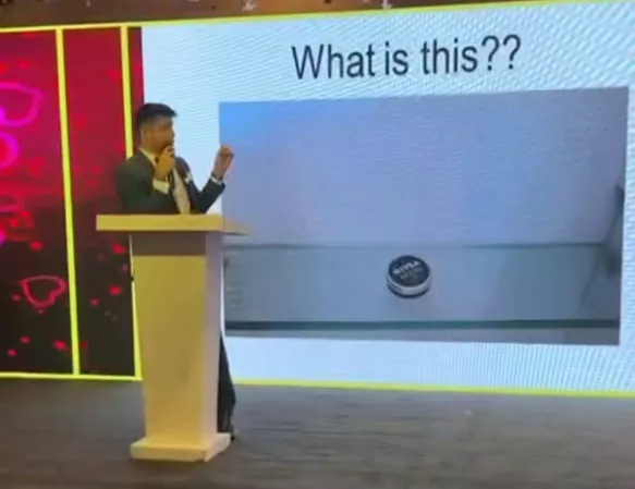 Groom Makes PPT For Bride