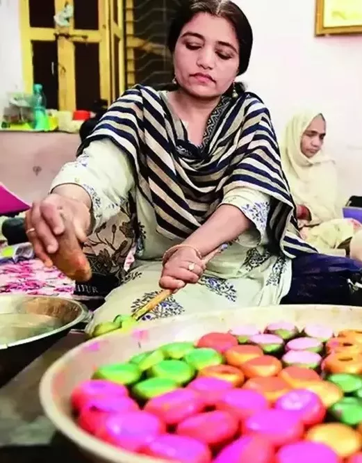 Who is Gulrukh Sultana? Meet the Muslim woman who saved Gulaal Gota, used by Jaipur Royals for the Holi celebration