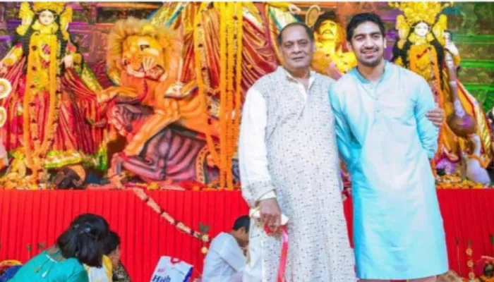 Deb Mukherjee's contribution in popularising Durga Puja pandals in Mumbai