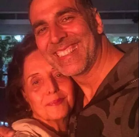 Akshay Kumar, Aruna Bhaita