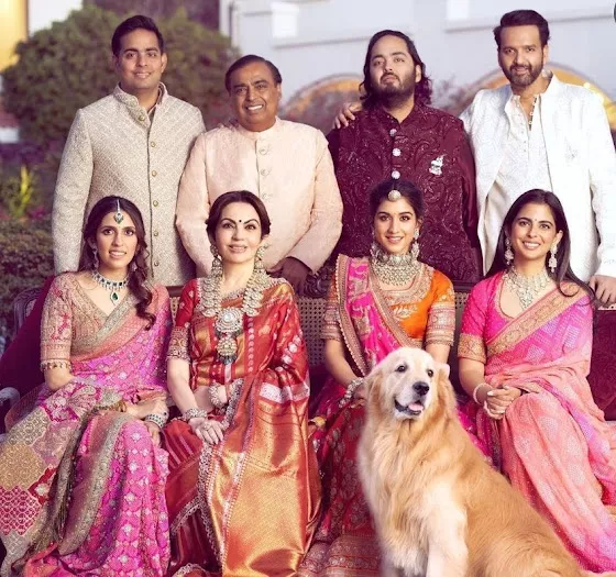 Mukesh Ambani, Nita Ambani, Antilia