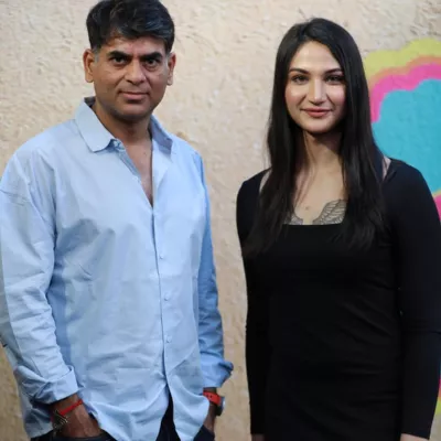 Meet legendary commentator, Sanjay Bangar's daughter, Anaya, who revealed senior cricketers used to send their nudes to her