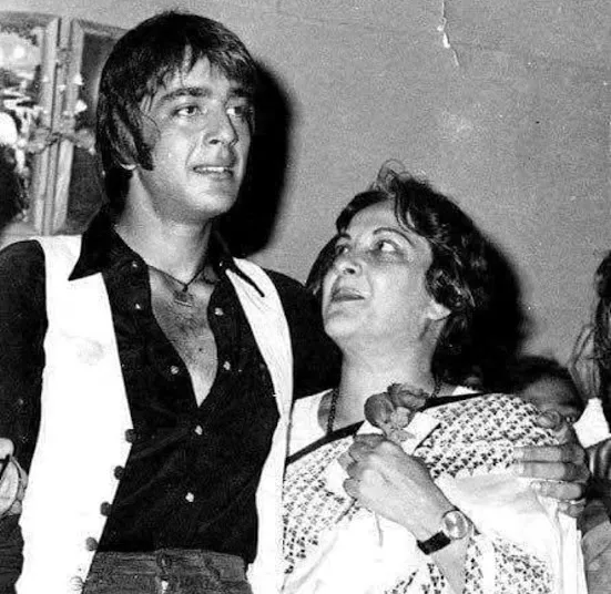Nargis Dutt, Sunil Dutt, Priya Dutt, Sanjay Dutt