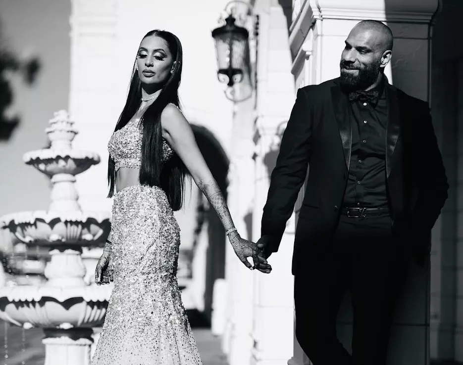 Jinder Mahal, Yuvraj Singh Dhesi, Priya