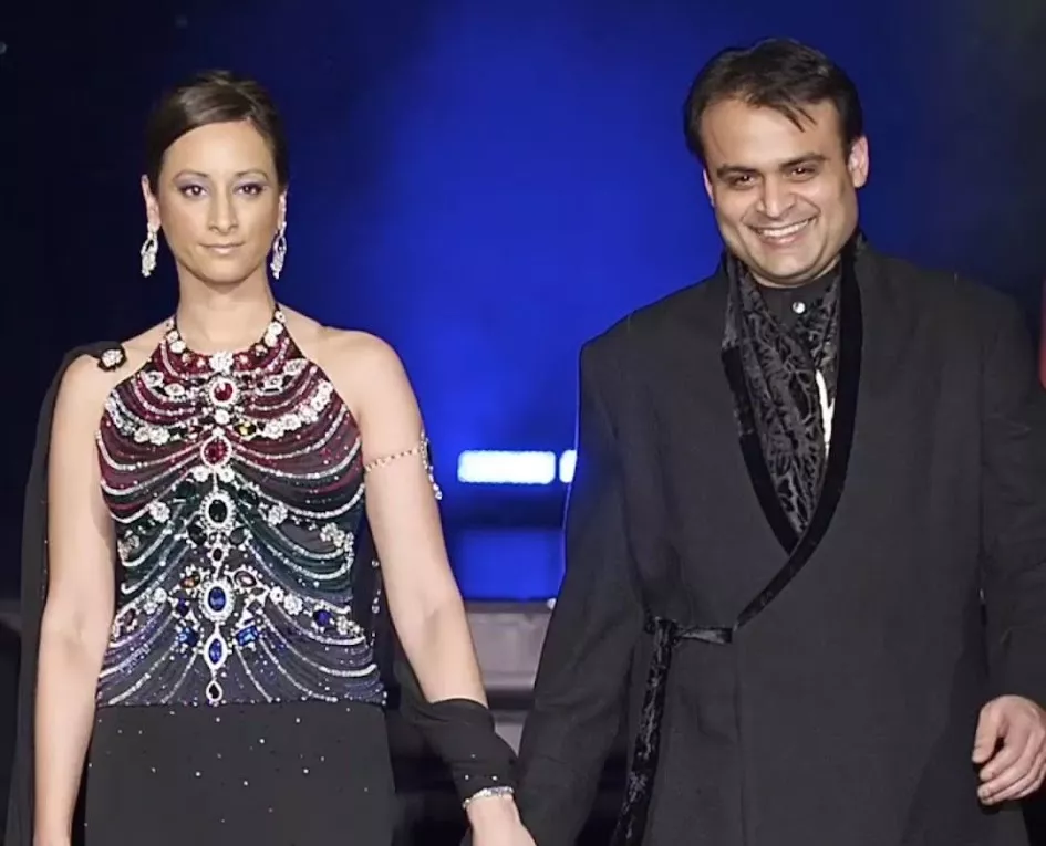 Pankaj Oswal, Radhika Oswal, Vasundhara Oswal, Ridi Oswal, Le Rosey