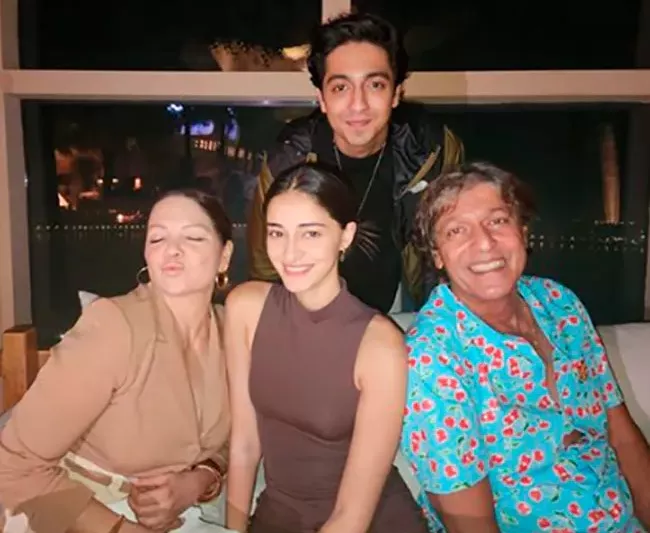 ahaan-chunky-dianna-ananya