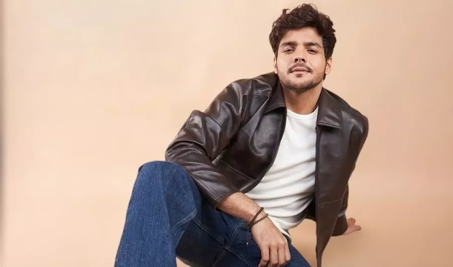 Ashish Chanchlani and Elli AvrRam