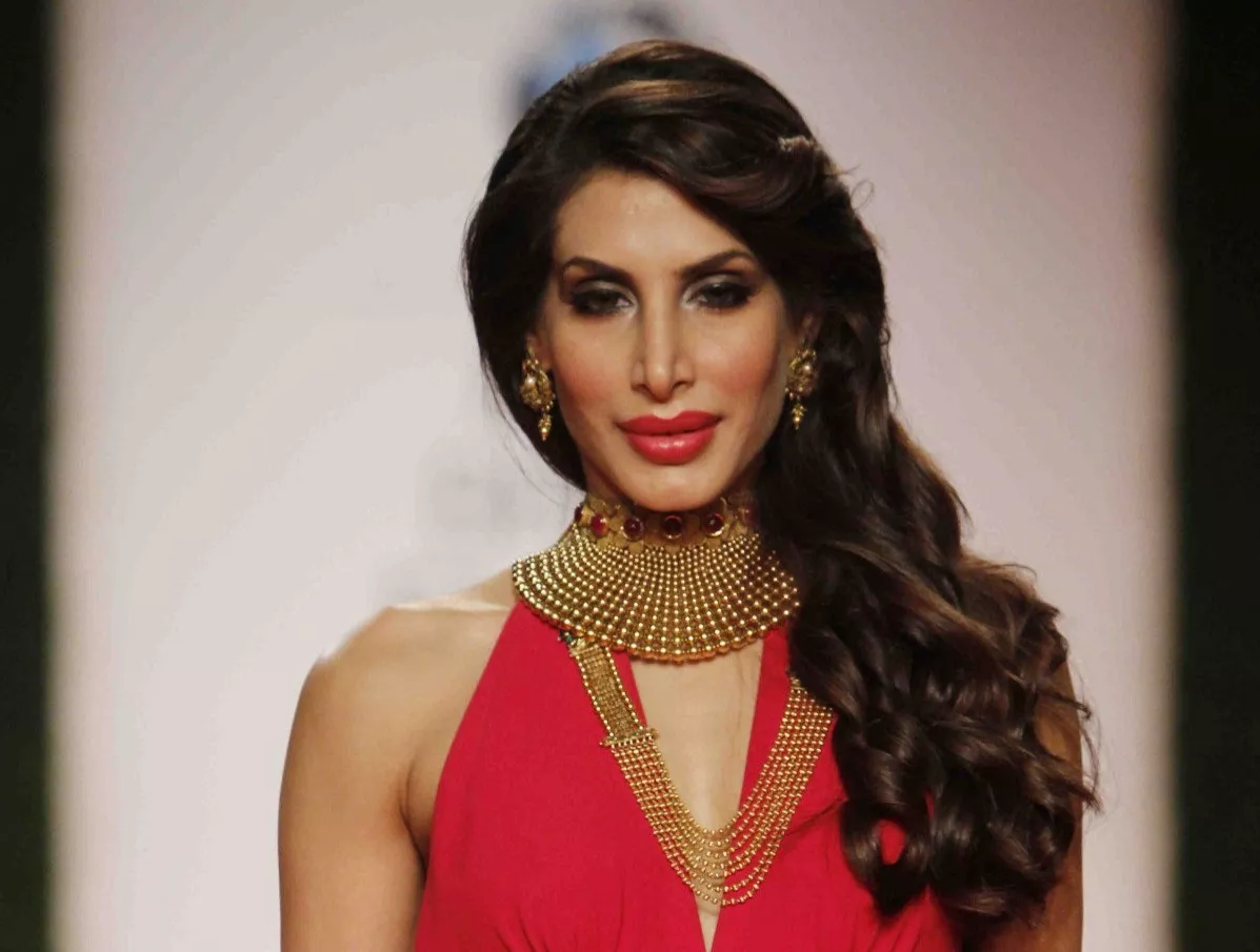 Karisma Kapoor, Sunjay Kapoor, Priya Sachdev Kapur, Rani Kapur