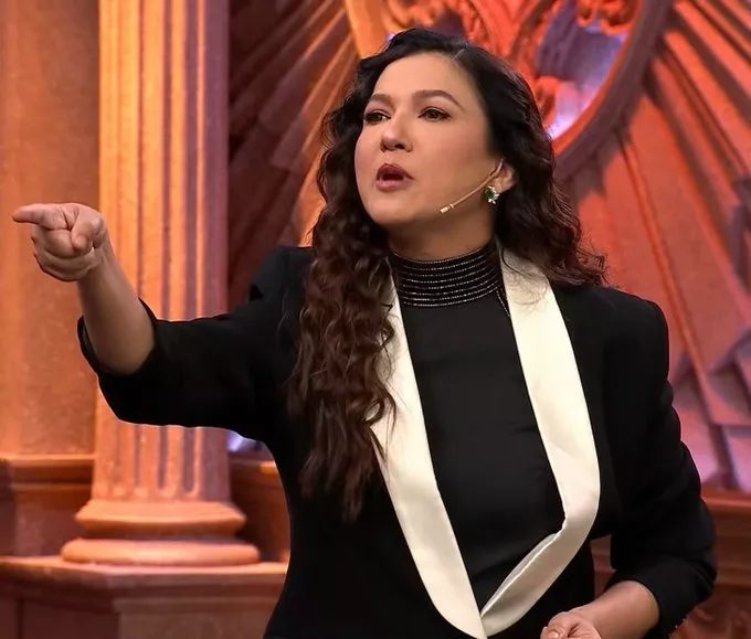 Gauahar Khan, Salman Khan, Tanya Mittal, Amaal Mallik, Bigg Boss 19