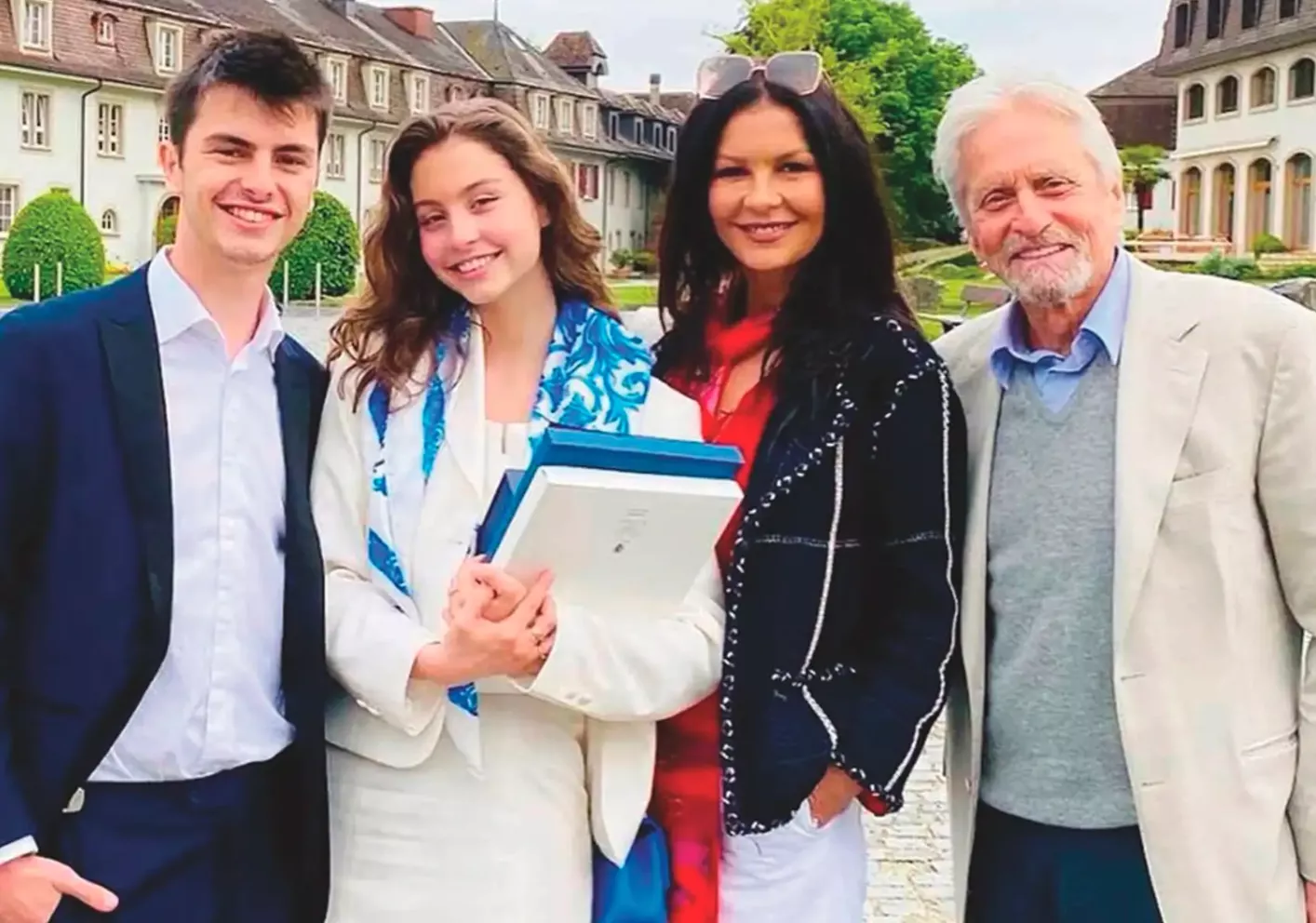 Michael Douglas with wife and kids