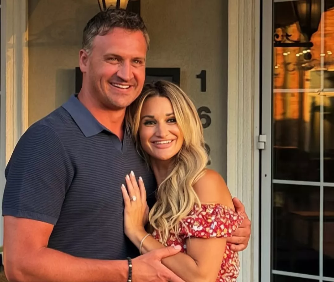 Ryan Lochte and Molly Gillihan