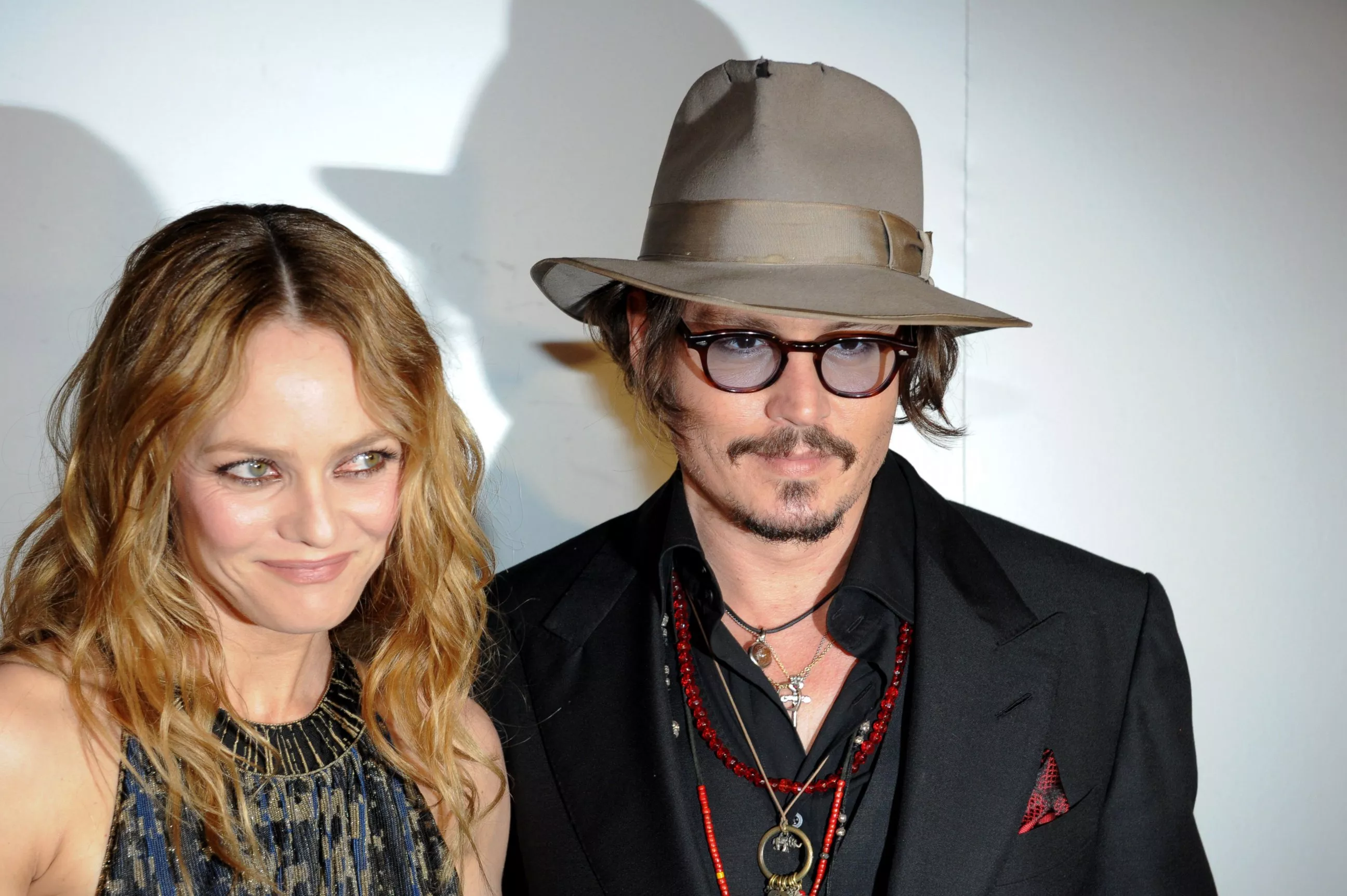 Who Is Lily-Rose Depp's Mom, Vanessa Paradis? Why Did She Split From Johnny Depp? Here's What We Know  4