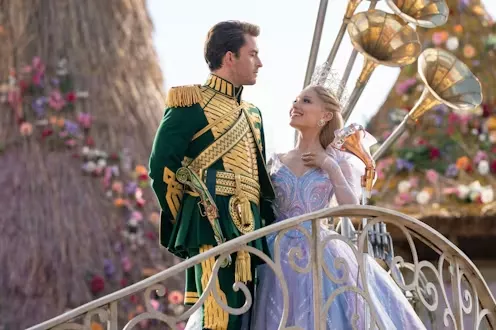 Ariana Grande and Jonathan Bailey