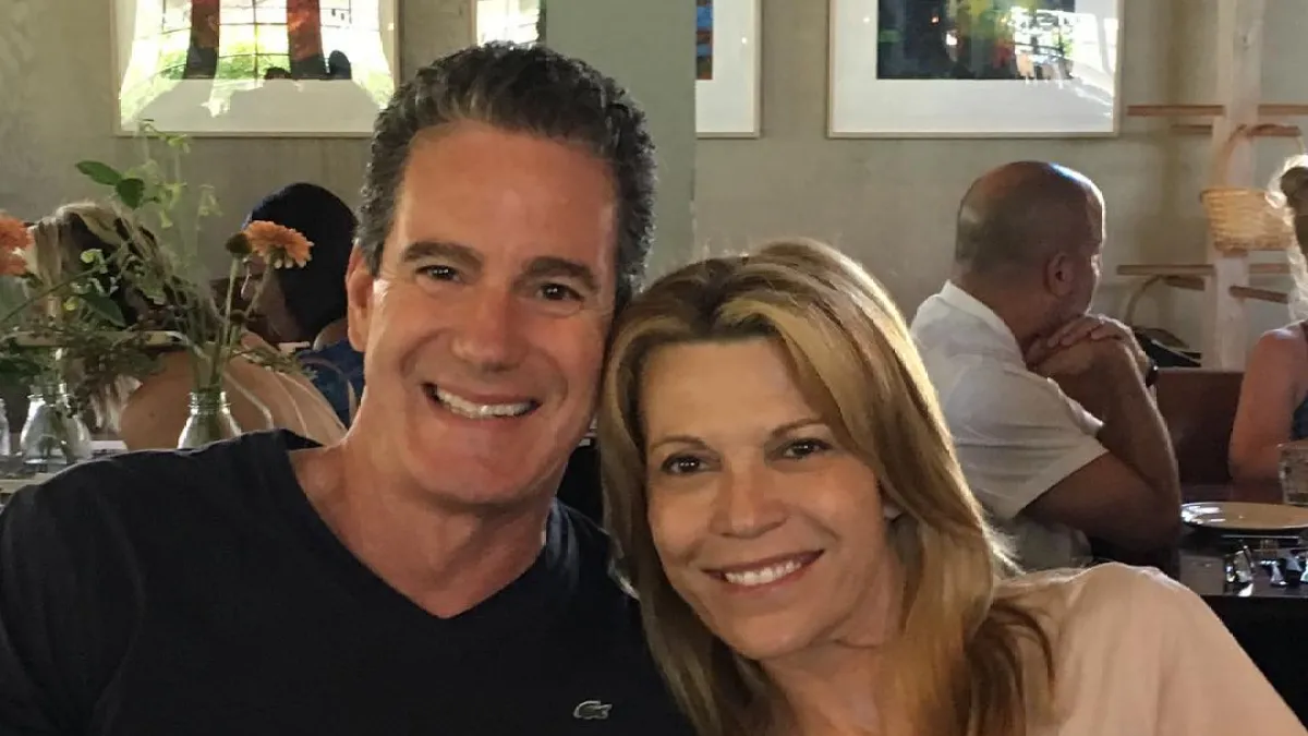 vanna-white-john-donaldson