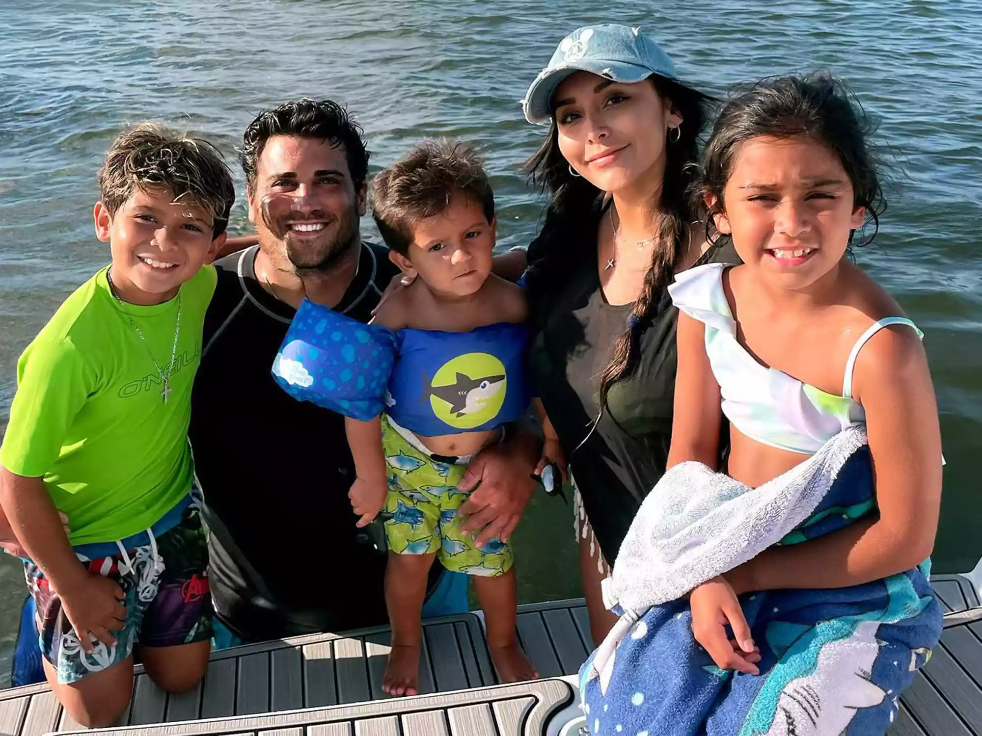 Who Is Nicole 'Snooki' Polizzi's Husband, Jionni LaValle? All About Him Amid Her Cervical Cancer Scare 5