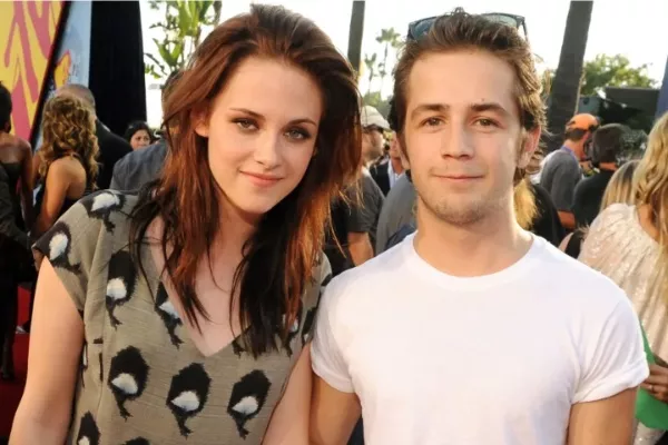 Kristen Stewart and Michael Angarano