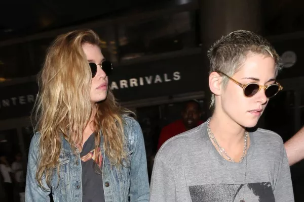 Kristen Stewart and Stella Maxwell