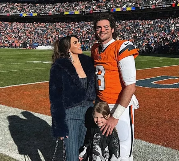 Who Is Broncos QB Jarrett Stidham's Wife, Kennedy? New Mom Of Three Stuns At AFC Championship  3