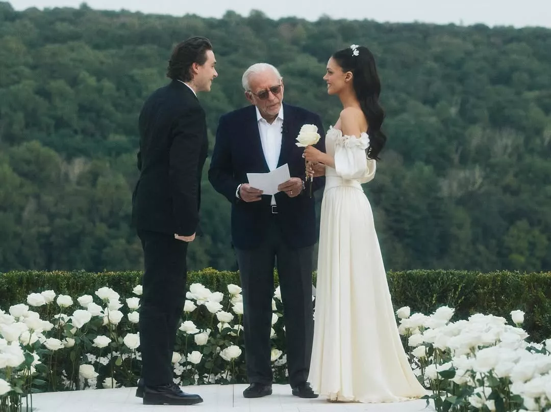 Brooklyn Beckham's Wedding Planner Shares Details About His Rift With His Parents, 'Nicola Was..' 4