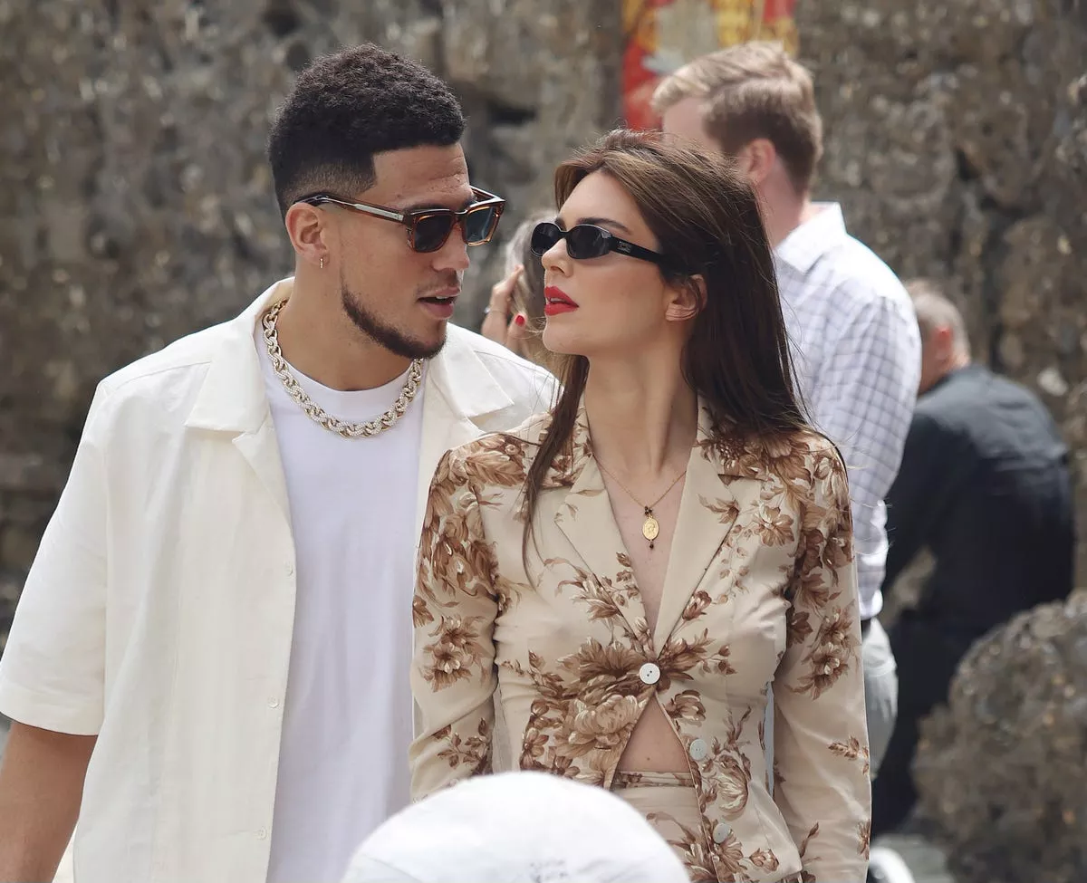 Why Did Kendall Jenner Break Up With Devin Booker? Here's What We Know Amid Their 'SuperBowl' Banter 1