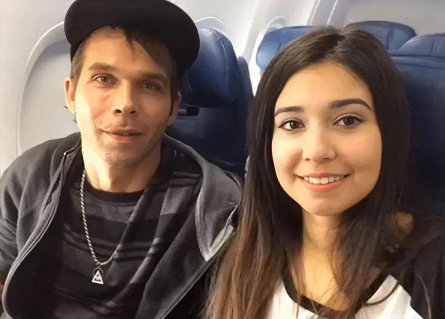 Who Is Jeremiah Raber's Ex-Wife, Carmela Mendez? All About Her Amid 'Breaking Amish' Star's Hospitalisation  1