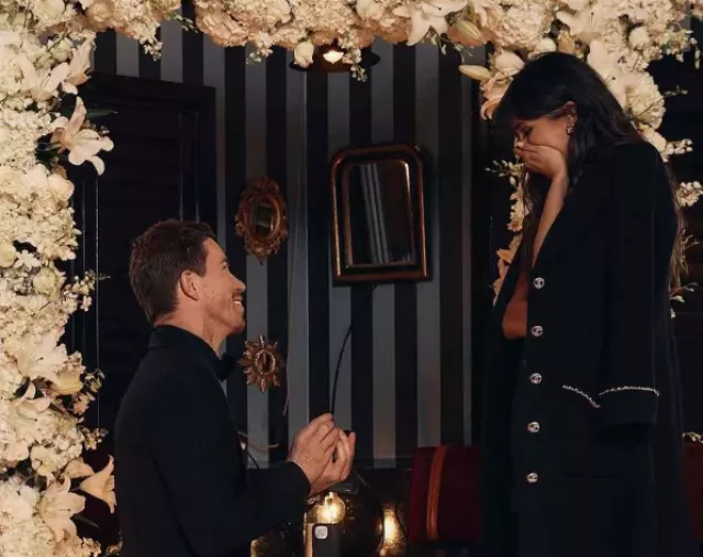 Nina Dobrev Dating History