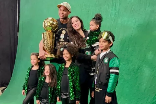 Amelia Vega and Al Horford