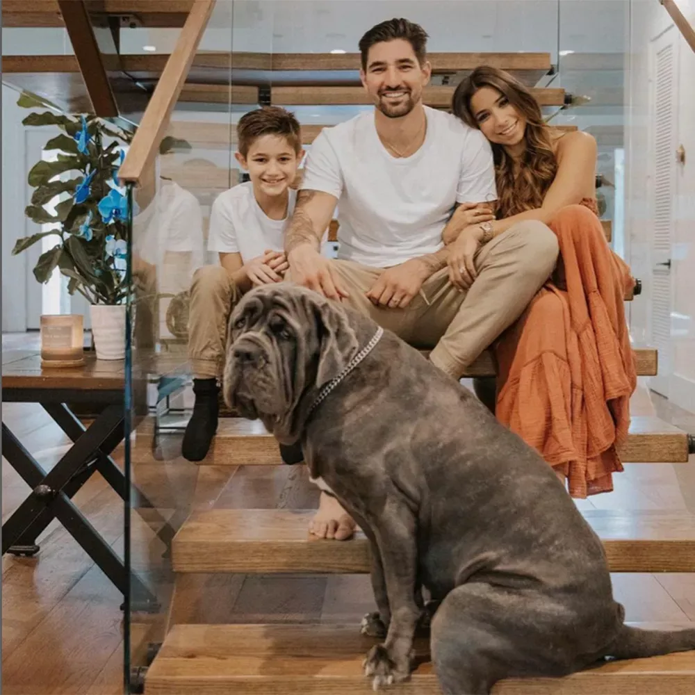 Nick Castellanos family