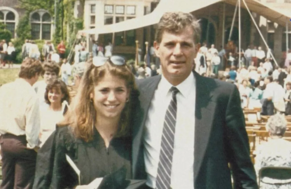 Who Was Lauren Bessette? All About Carolyn Bessette's Sister, Who Died With Her And JFK Jr. in 1999 Crash  2