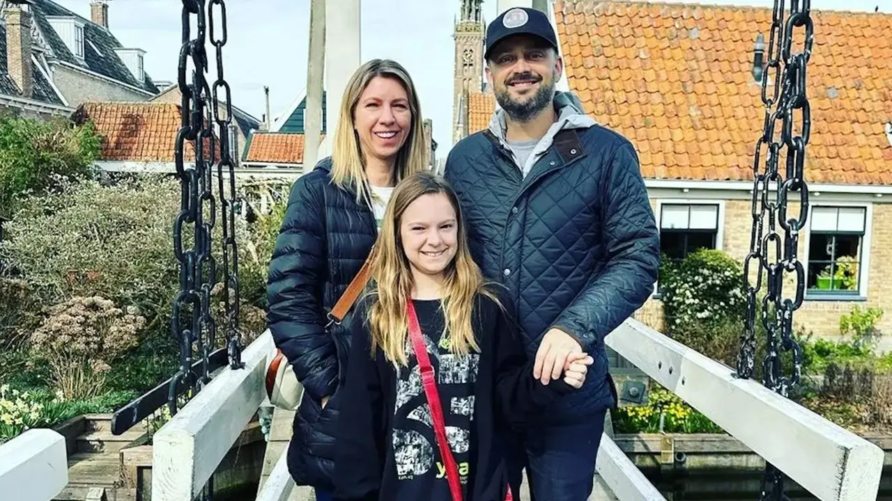 Nate Bargatze family