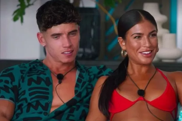 Emily Miller and Cam Holmes