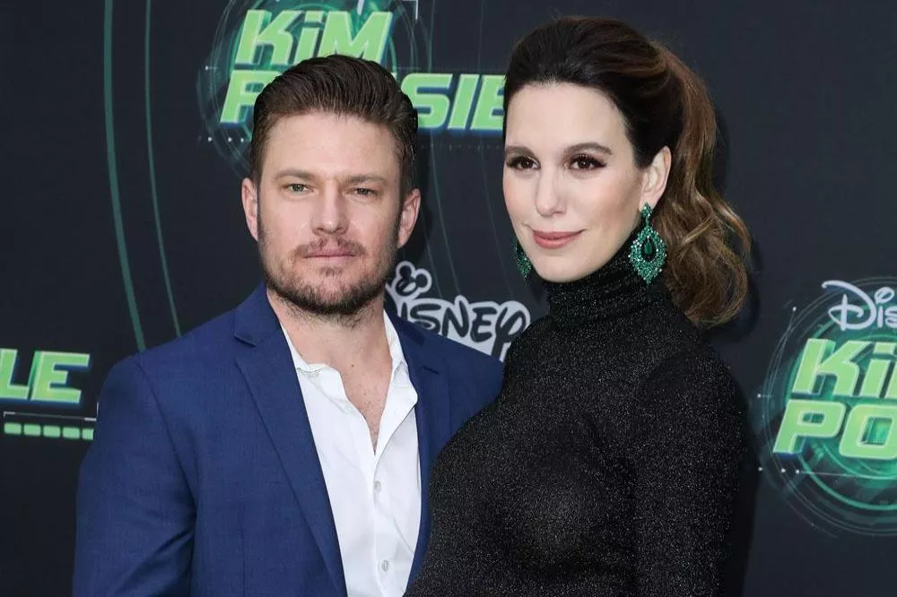 Who Is Christy Carlson Romano's Husband, Brendan Rooney? All About Him Amid Her Cancer Diagnosis  2