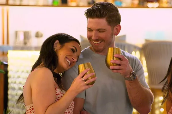 Chris Fusco and Jessica Barrett