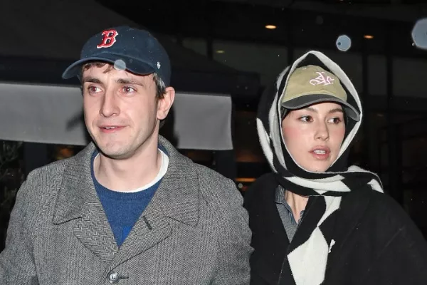 Paul Mescal and Gracie Abrams