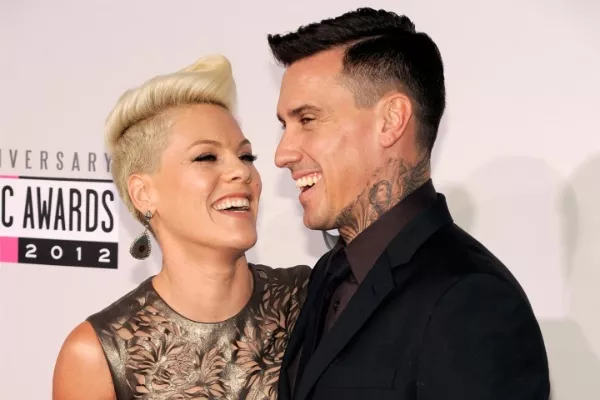Pink and Carey Hart