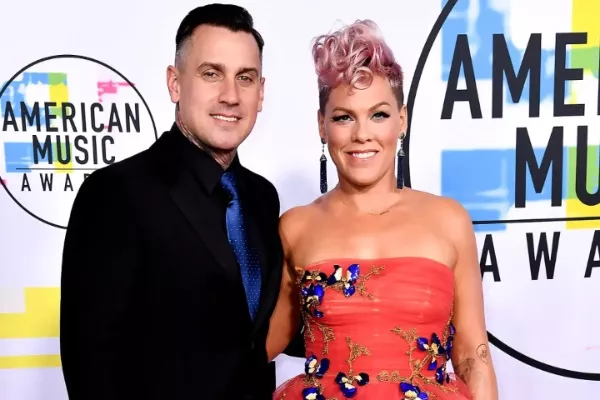 Pink and Carey Hart